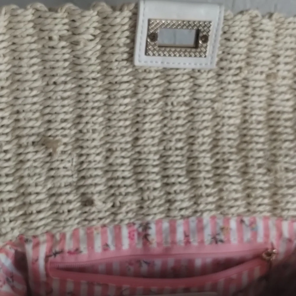 F21 Woven Shoulder Bag Purse